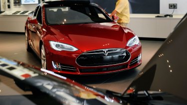 Tesla Share Price Drop Forces Price Reduction Of Model S