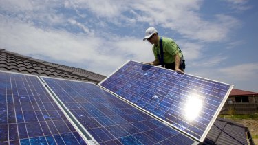 Solar panel retailers will have to sign a code of conduct to participate in a state government scheme to put panels on Victorian households. 
