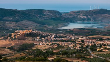 Sicily Town Sambuca Di Sicilia Is Selling Homes For 1 80 With A Couple Of Catches