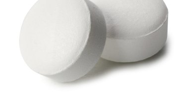 Sick? Stick to panadol, experts advise.