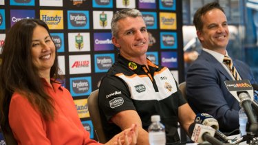 Ivan Cleary (centre) with former Tigers chairwoman Marina Go and chief executive Justin Pascoe after he was announced as Tigers coach back in 2017.