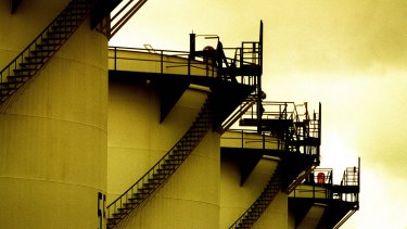 Tres refiner&iacute;as de petr&oacute;leo australianas han cerrado en la &uacute;ltima d&eacute;cada.  Ahora, COVID-19 amenaza a los &uacute;ltimos cuatro restantes.