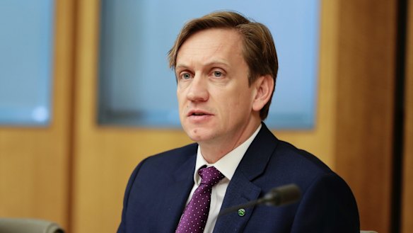 Federal Labor MP Julian Hill, who holds the Melbourne seat of Bruce, wants the government to issue more partner visas.