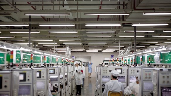 Altium needs to dominate both the US and China's electronics industries if it wants to become the industry's unifying platform for electronics design. 