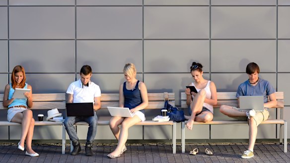 Victoria has banned mobile phones in government high schools and the federal government wants others to follow suit.