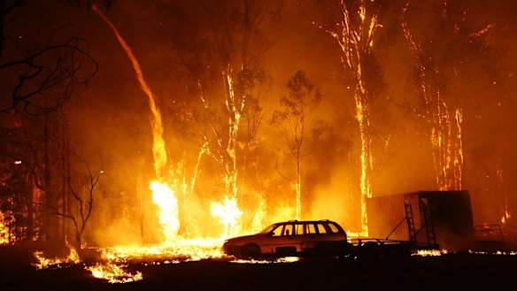 The Gospers Mountain fire when it overran Colo Heights and was classified as an emergency.
