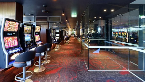 Dee Why RSL gave "ad hoc" rewards targeted at poker machine players worth the most gambling revenue, usually above $30,000 in losses per year.