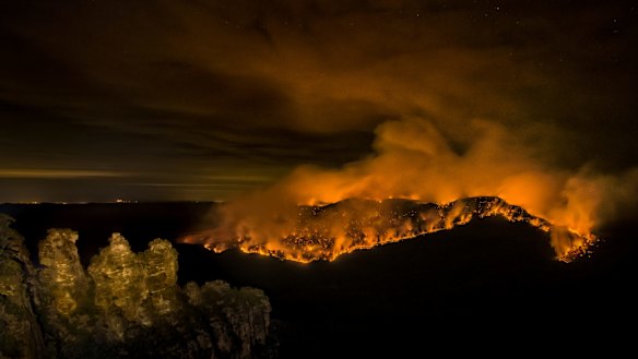 Hazard-reduction burning in the Blue Mountains in May 2018: Not what typically comes to mind when one things of 'climate change action'.