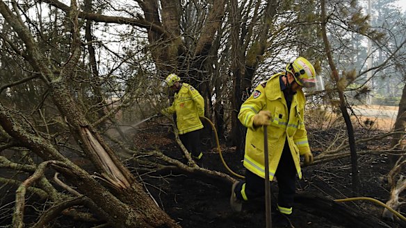 RFS will work on strengthening containment lines ahead of deteriorating conditions later this week.