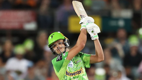 Sam Konstas hits out during his BBL debut for the Sydney Thunder.