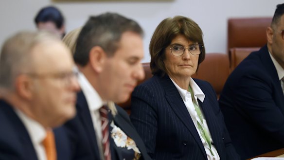 Michele Bullock, governor of the Reserve Bank of Australia (RBA), listens to Jim Chalmers, Australia’s treasurer.