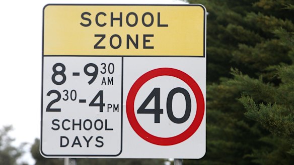 Data shows drivers in NSW are not slowing down around school zones. 