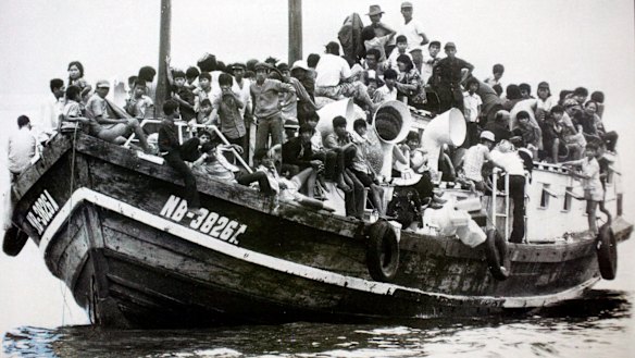 Liberal prime minister Malcolm Fraser welcomed Vietnamese refugees into Australia. 