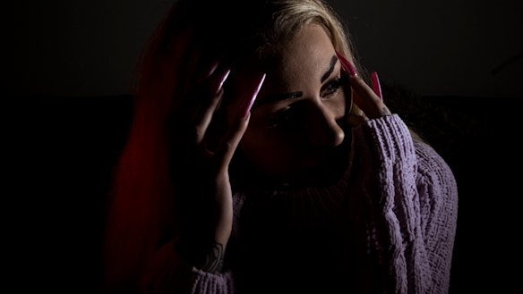 Taylor S had a BBl at Cosmos in Melbourne and suffers from pain a year on.