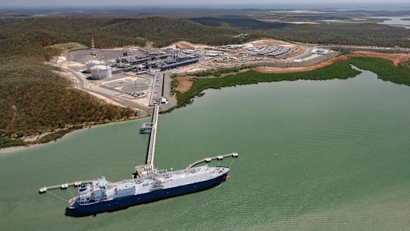 The consumer watchdog and local industry have called for reforms to drive down domestic gas prices, which remain elevated despite a fall in the international market. 