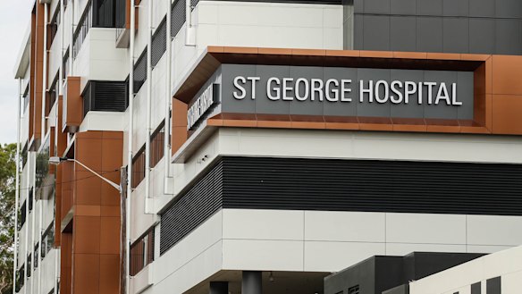 St George Hospital had training accreditation withdrawn from its ICU.