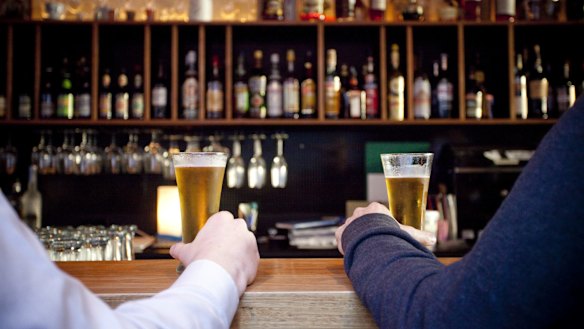 Pubs and other licensed venues will be forced to comply with a new demerit points system for liquor law breaches, as part of packaged of reforms proposed by the NSW government.