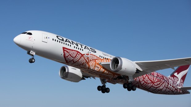 Qantas says it will bypass Perth on its non-stop flights to London. 