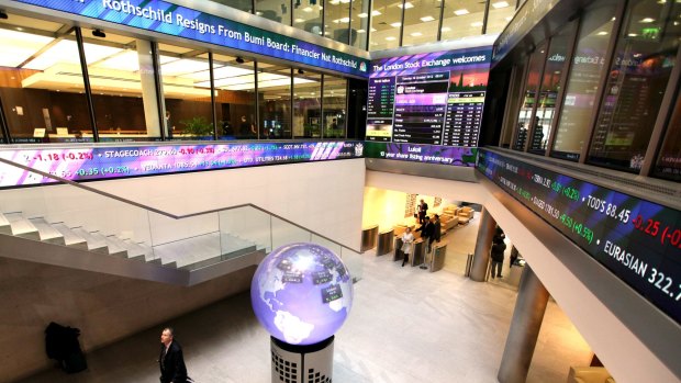 Traders on the London Stock Exchange are calling for shorter hours.