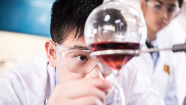 Just 50 per cent of Australian year 10 students are scientifically literate, a national study has found. 