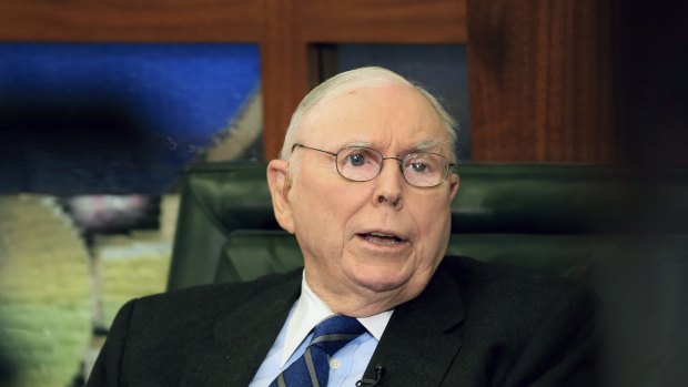 Charlie Munger says Robinhood and other brokerages are taking advantage of inexperienced investors.