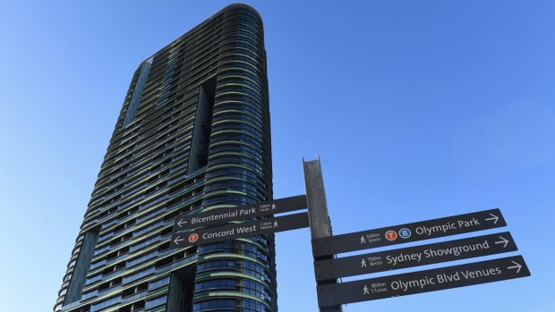 One opal Tower at Sydney Olympic Park which was evacuated last night after cracking occurred on supporting walls
Photo Nick Moir 25 dec 2018
