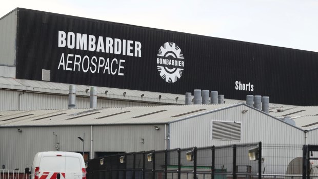 The deteriorating global economy is bad news for private plane makers Bombardier and Gulfstream.