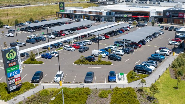 The Cranbourne West Shopping Centre is expected to attract nationwide buyer interest.