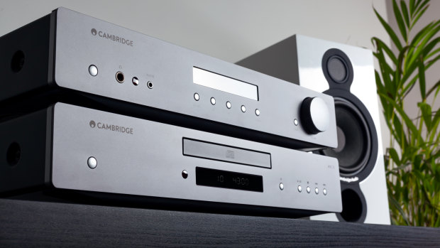 Cambridge's sleek, metallic and futuristic design philosophy continues on the AXR85 and AXC35.