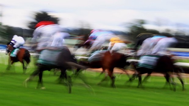 Racing retorna a Kembla Grange na terça -feira.
