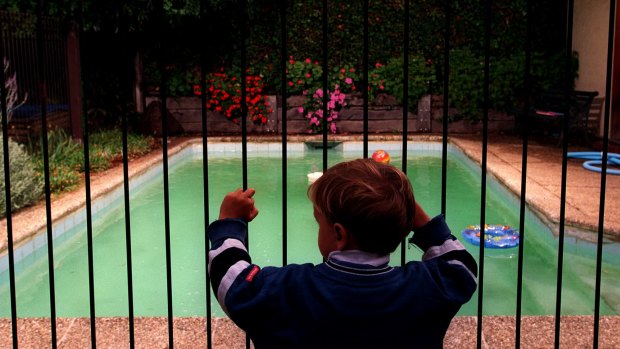 There are calls for a centralise backyard pool database in the ACT.
