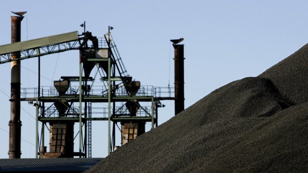 China slowing its imports of Australian coal may have spooked the market but analysts say disappointing results drove New Hope's share slump faster.