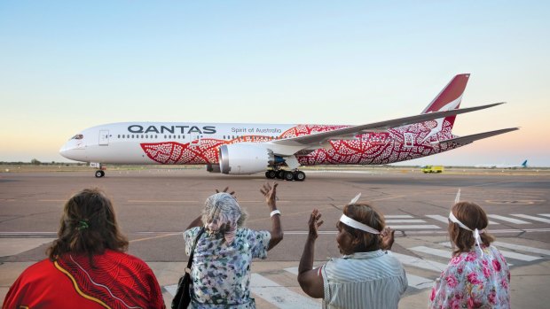 The Emily Kame Kngwarreye 787 Dreamliner from the Qantas-Balarinji flying art series.