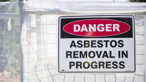 Asbestos had been removed from the Griffith property but a later report found fibres were still present.