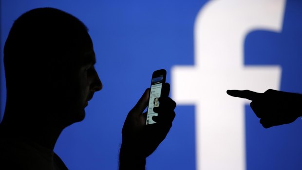 The competition watchdog has recommended an ombudsman to handle Facebook and Google-related complaints. 