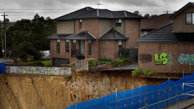 Engineers Australia cite a land collapse in Mount Waverley as evidence of the need for a registration scheme for their profession 