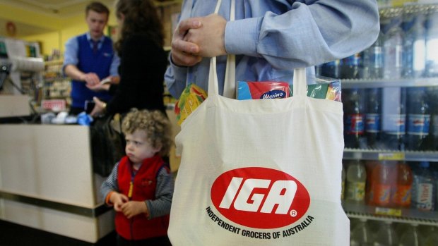A group of prominent IGA store owners have banded together to form a new grocery buying cooperative.