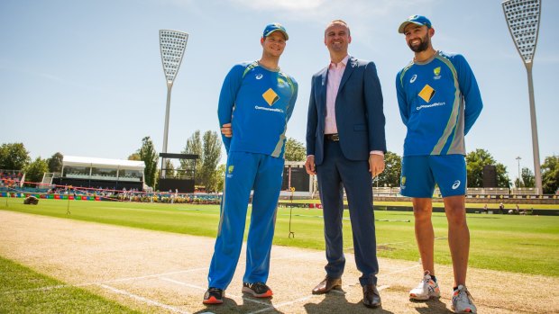 Andrew Barr with Steve Smith and Nathan Lyon before a one-day international in Canberra.