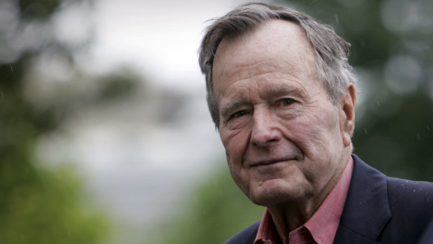 Former President George HW Bush on the South Lawn of White House in Washington. in 2008.