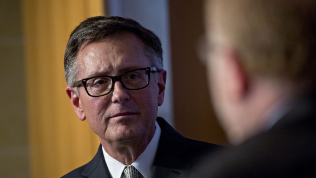 Fed official Richard Clarida's downbeat comments late in the session sent stocks tumbling.