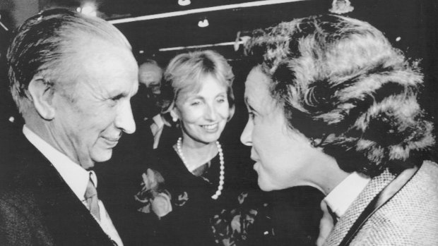 Sallyanne Atkinson, right, chatting with then-IOC president Juan Antonio Samaranch in 1986.