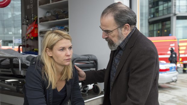 Claire Danes and Mandy Patinkin in a scene from Homeland.