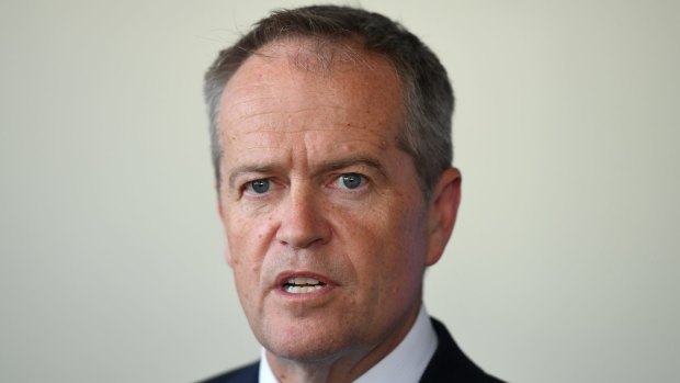 Opposition Leader Bill Shorten has said he will not accept Rupert Murdoch's invitation to meet. 