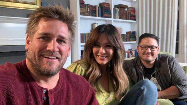 Peek into the lives of stars like Curtis Stone and Lindsay Price on Celebrity Gogglebox USA.