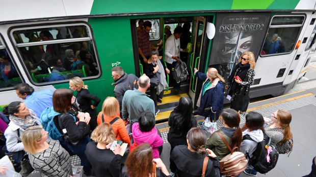 Trams will get priority over cars when running late on the 75 route in a trial of new technology. 