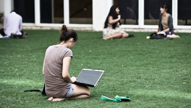 The Council of International Students Australia is surveying students on their experiences of work.