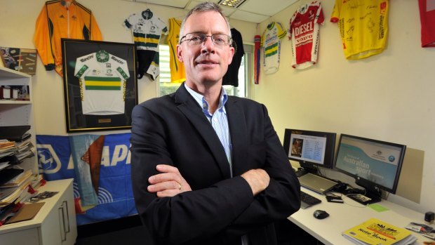 Former AIS sport scientist David Martin fears the institute will lose its reputation as a world leader following staff cuts. 