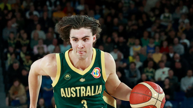 Josh Giddey playing for the Boomers against Venezuela in Melbourne last year.