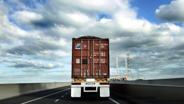 A truck driver who had complained about his seat before suffering a back injury has been awarded more than $500,000 in compensation.