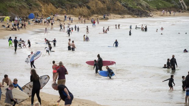 Regional Victorian tourism operators want to know when Melburnians will be allowed to travel so they can prepare for summer. 